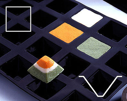 GN 1/2 Silikon-Backmatte Pyramide, 9 Formen