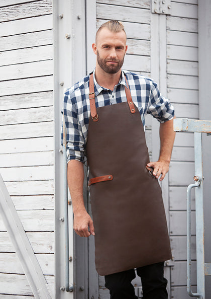 Tablier bavette en cuir moka