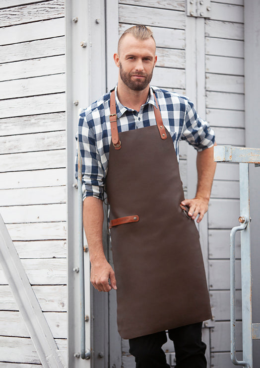 Tablier bavette en cuir moka