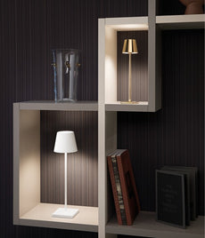 Lampe de table LED POLDINA - gris foncé